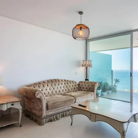 Med1 Luxury Sea View דירה פואנגירולה
